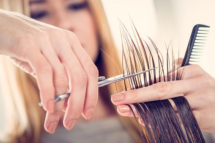 SSA_PDX's tweet photo. Happy Monday! Come visit us in the salon this week for a fresh cut. Call us to make your appointment today. #weHEARTmatrix https://t.co/vXw8biqLl0 https://t.co/PJuc4KgHQj