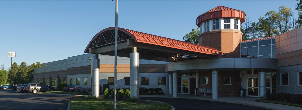 RadmediX's tweet photo. Radmedix installs 2 #AcuityDR systems at Cincinnati's leading #orthopedic provider @BeaconOrtho! Radmedix's dealer and partner, Commonwealth X-Ray performed a FIRST CLASS installation and training! #mybeaconmoment #industryleading #flatpanelDR #orthopedics #lowerdose #sothankful https://t.co/PIYj5SsAE1