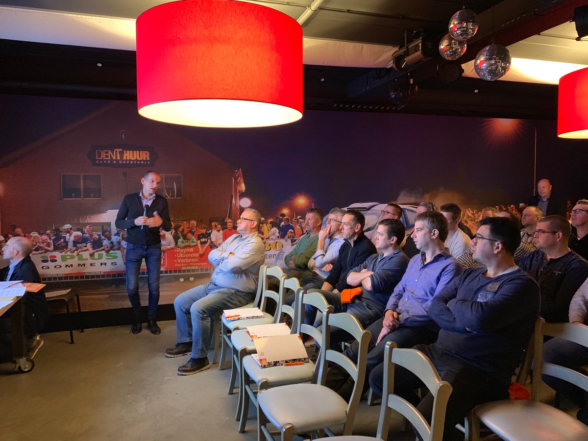 TreeportZundert's tweet photo. Deel twee ALV @TreeportZundert bij @NedPersoneel en @BergamoHavando https://t.co/sWjsPtaDvR