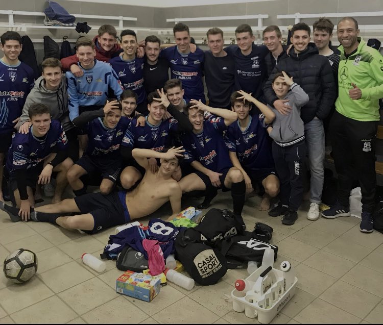 ASSAFAUBENAS's tweet photo. #U19 R2 ⚽️ 
Un début 2019 qui sourit pour l’instant ...

▪️J11 Championnat R2 Poule A Rhône Alpes:
ASSAF AUBENAS 🆚 ROANNAIS FOOT 42
Score final ➡️  3 - 1 (mi-temps 1/1) ✅✅✅

👉 Nos buteurs:
- @max_reboul X2 ⚽️⚽️
- @Matt_Bsnt ⚽️

#AllezLASSAF 
#TeamASSAFU19 💙⚪️ https://t.co/DiQk9A37pZ