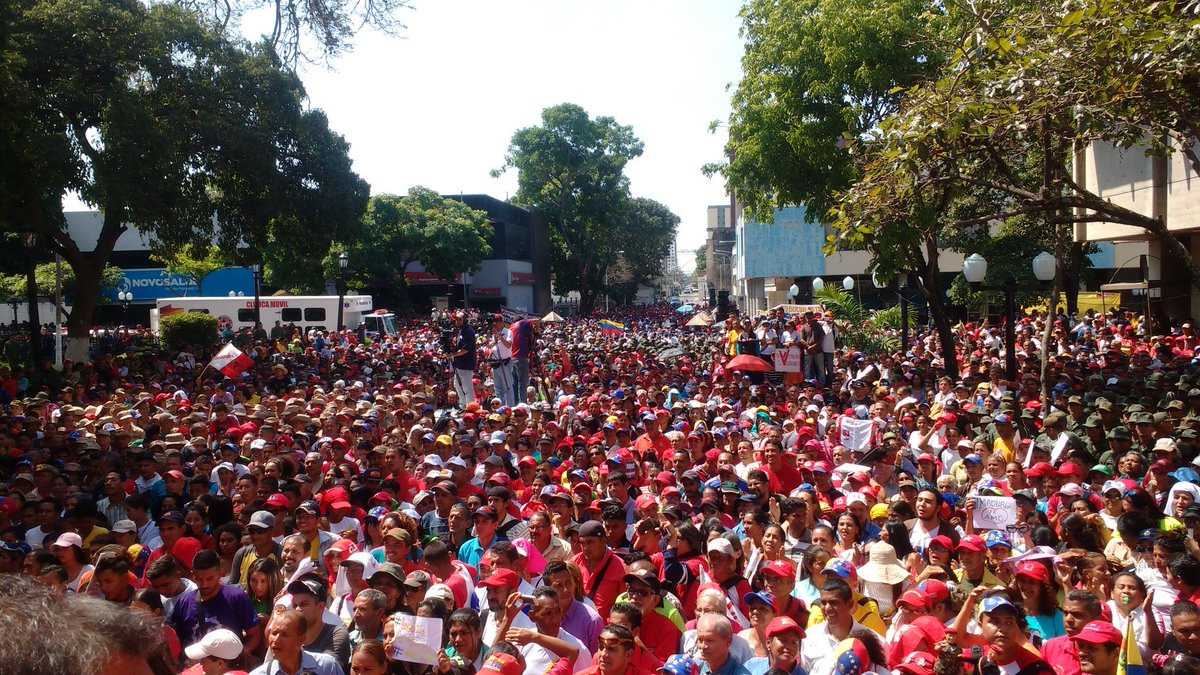 GiselaR_Moran's tweet photo. Aquí estamos en Lara pueblo leal, pueblo Chavista que defiende a capa y espada la Patria y la  Revolución. #FANBLealAlPuebloYLaRevolución #LaraConMaduro @gestionperfecta @gobiernodelara @dcabellor @PartidoPSUV https://t.co/eNN60XGyyp
