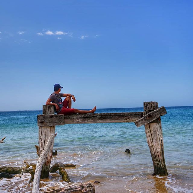 CreativeCubProd's tweet photo. https://t.co/Imr8pv83jk
Shear vastness of blue sky and water, nothing else you can see from here. Could have stayed here for hours
#fortnepean #nepeanpoint #cheviotbeach #whereisharoldholt #ryepier #morningtonpeninsula #creativecub #panasonicphotography #austra https://t.co/iLlllsL1cZ