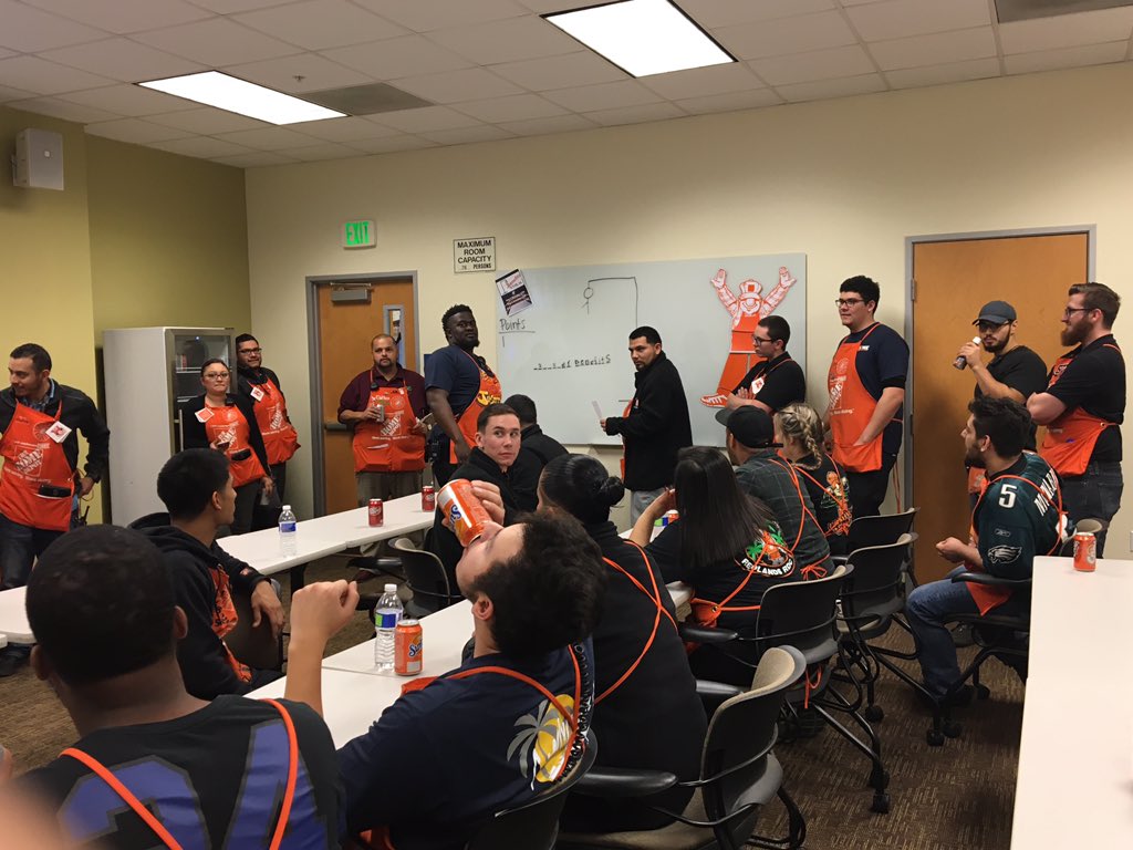 BrandiCassiani's tweet image. Is there a C, B, E. Benefit phrase is cell phone benefits! #k3 #workhardplayhard #THDbenefits @lajacska01 @lennyatdepot @eschoenTHD @5087Rdc