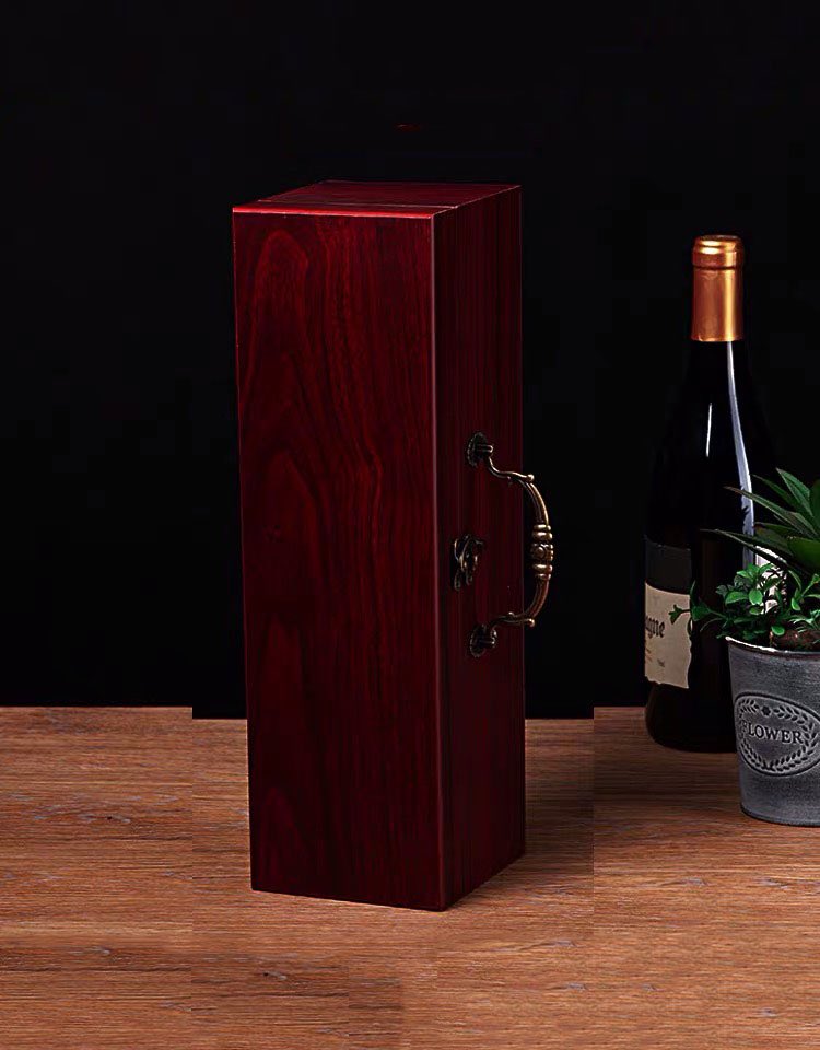 Wine box🍷🥂
WhatsApp/WeChat :+8618503062303
#wine #winetasting #winelover #winenight #wines #giftbox #gift #giftideas #wooden #box #winepackage #woodenbox #giftdesign #custom #customboxes