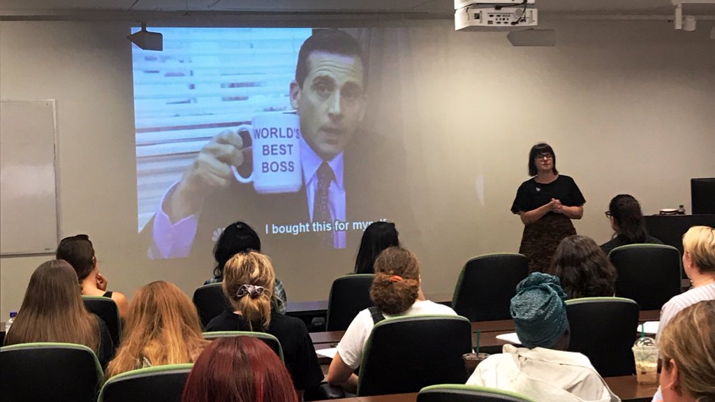 Express__Media's tweet image. Our own fab top dog @LucyAHamilton is sharing all the top tips &amp;amp; tricks of how to be a great manager:
1) Management is a skill you can learn
2) You need to know your team — What drives them? How do they communicate?
3) You need to know yourself really well
#EMNEWS19