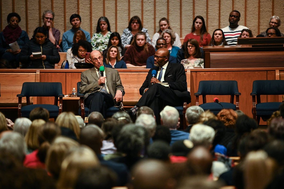 acjphoto's tweet photo. Color of Law CLT (First Baptist Church West) Alvin C. Jacobs Jr @acjphoto
© All Rights Reserved 2019
https://t.co/zCTAetyZyV #ColorofLawCLT https://t.co/qpOiDAE34v
