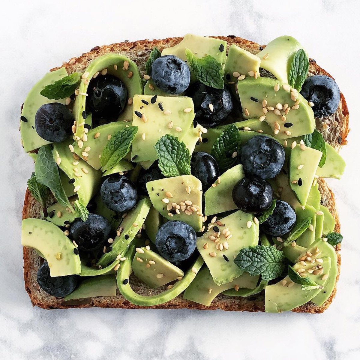 BefineBeauty's tweet photo. Turn up for toast 🥑✊ | 📸 @ realandvibrant https://t.co/HLX752mo84