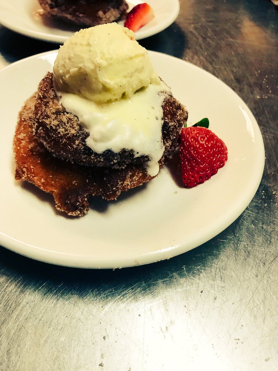 chefsebny's tweet photo. The homemade Apple Küchlein ( Appel Fritter) are a huge success at chefs first beer dinner at @ProstGrill #beer #germanchef #chefslife #scratchcooking https://t.co/KR5hrWIzpd