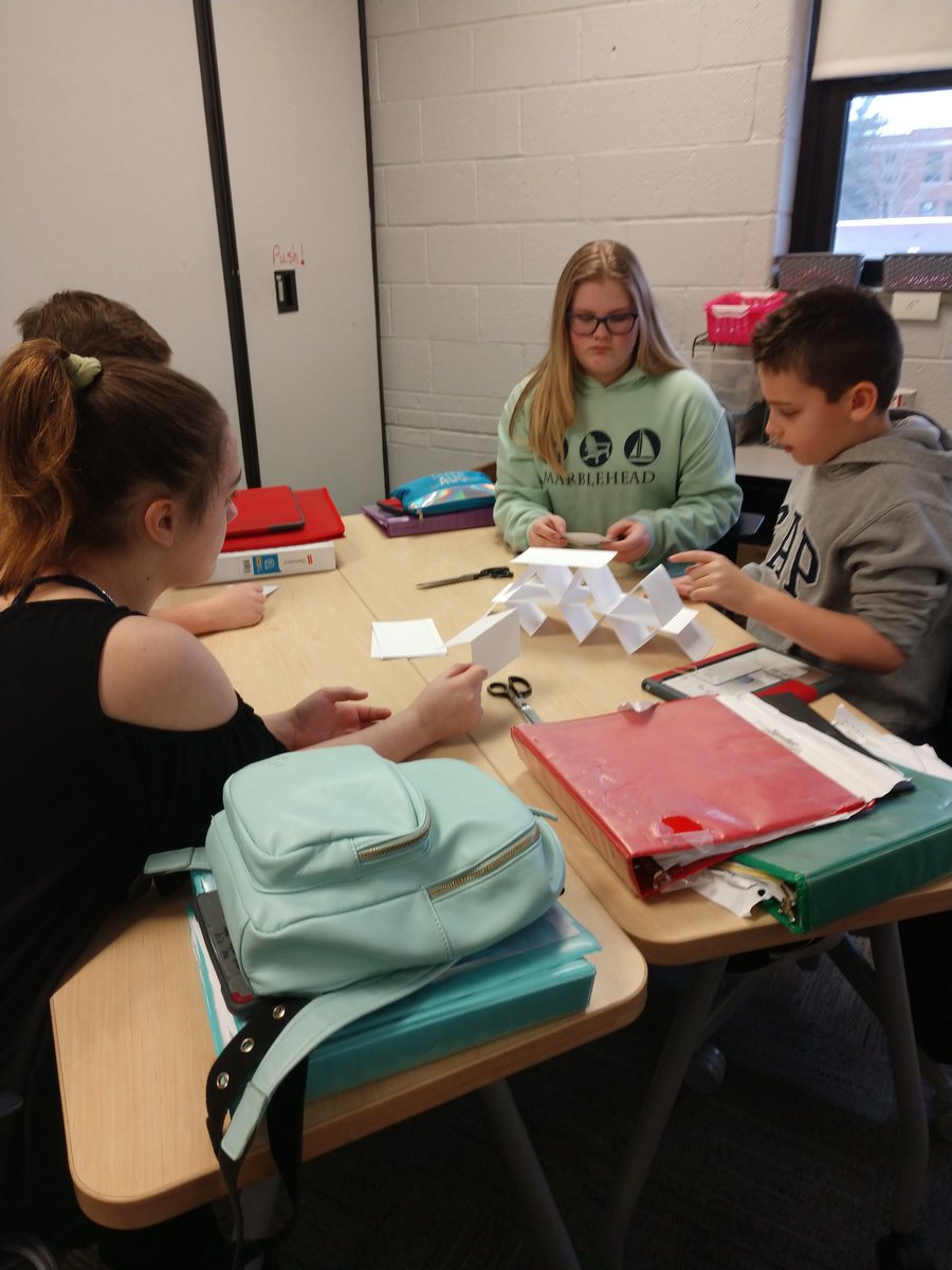 Jyerse's tweet photo. Tower Design Challenge #memorialmakers https://t.co/9CThOwDy8g