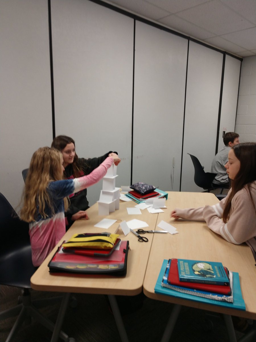 Jyerse's tweet photo. Tower Design Challenge #memorialmakers https://t.co/t7ACOdLYoZ