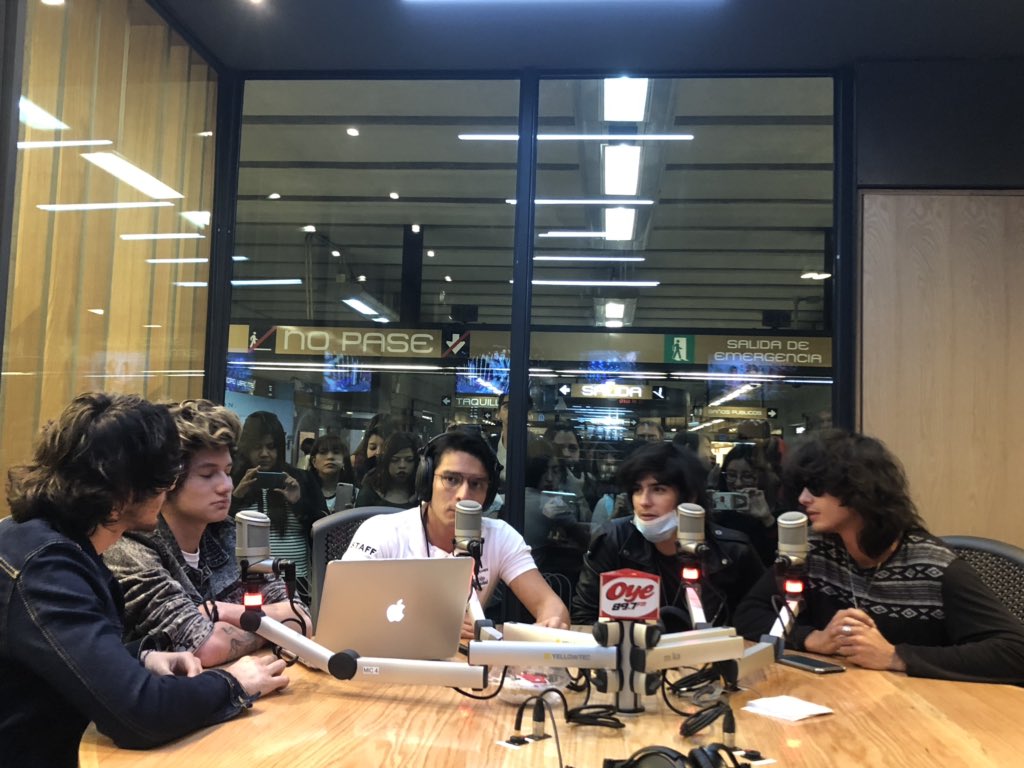 Oye 89.7 tweet media