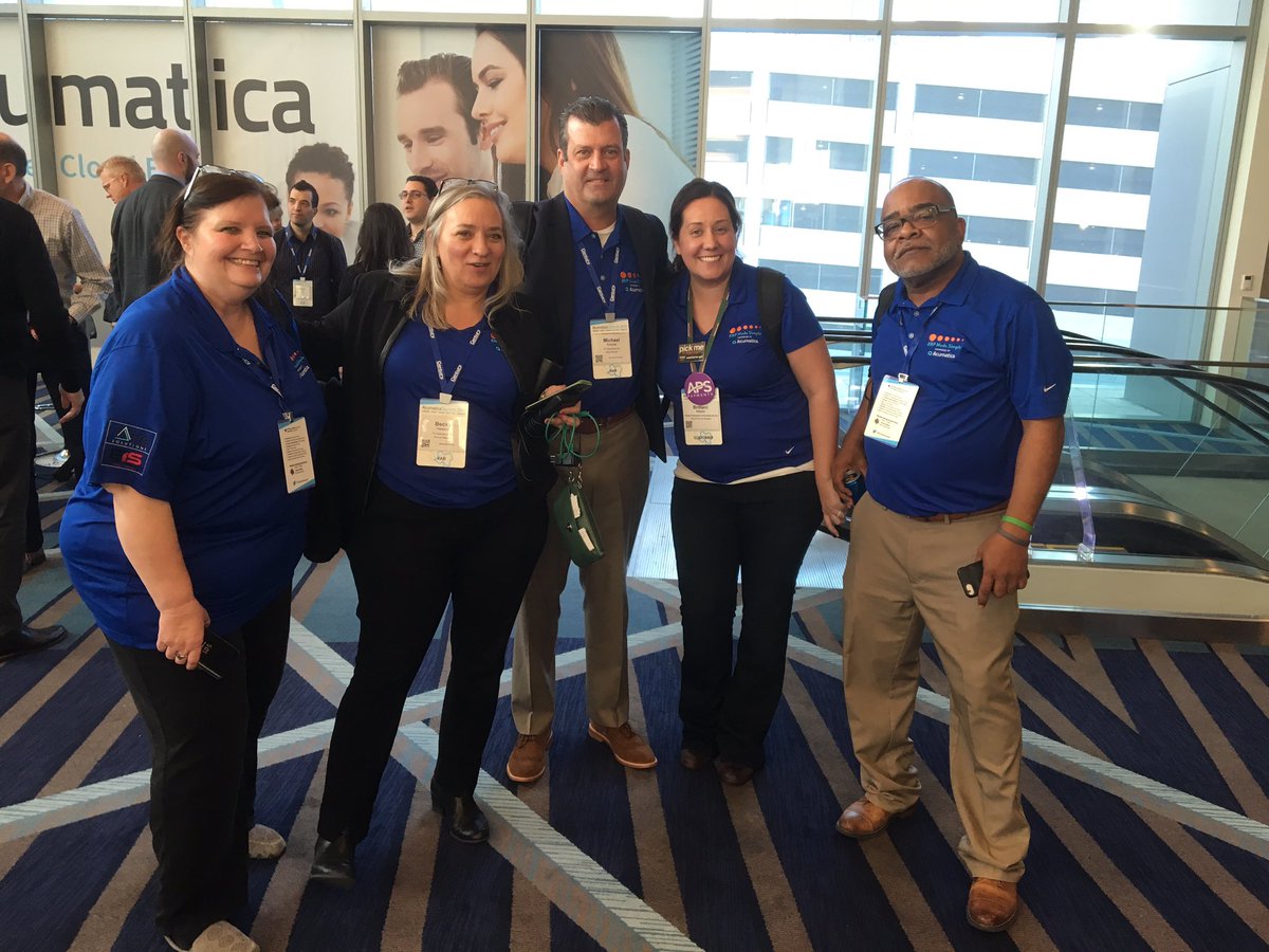 cfo_laura's tweet photo. Just finishing up our first day at the 2019 Acumatica Summit in Houston.
What an exciting day!!
#acumaticasummit #erpmadesimple https://t.co/HCixLazO1v
