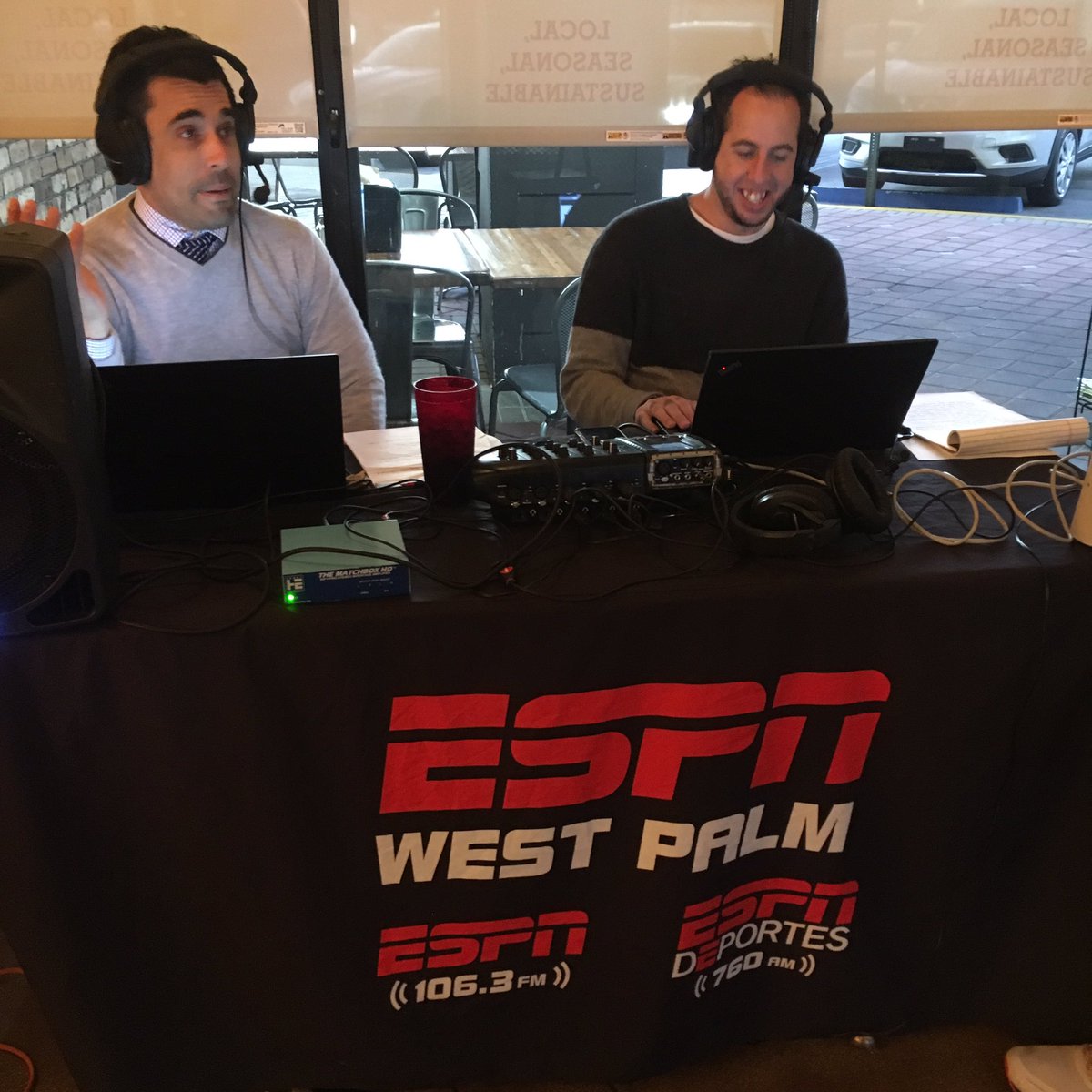 ESPNWestPalm's tweet image. #ManMonday live on the spot at @TuckerDukesBoca!