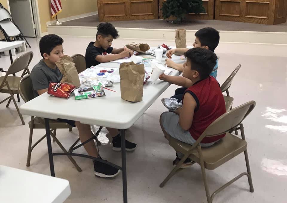 housing_la's tweet photo. La Joya Housing Authority partnering with Read and Feed program to feed our children. Investing in our Future. #EndingChildhoodHunger #LaJoyaHousingAuthority https://t.co/syyPvjRfxp