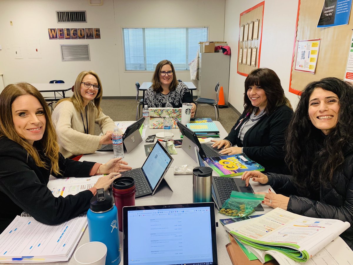 CF_EaglesNest's tweet photo. Our 1st grade team had some great math conversations today with our Math Coach!!#5Elearning #EaglesSoar https://t.co/ntnjy208mG