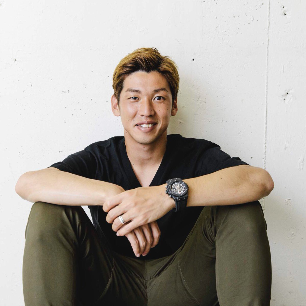 Uzivatel ウブロジャパン Hublot Japan Na Twitteru 昨日のサッカー日本代表 イラン戦 ウブロ フレンズの大迫選手が2ゴールを決めました 試合勝利おめでとうございます 次はいよいよ決勝戦です ウブロはサッカーを応援します Uzivatel ウブロジャパン Hublot Japan Na Twitteru 昨日のサッカー日本代表 イラン戦 ウブロ フレンズの大迫選手が2ゴールを決めました 試合勝利おめでとうございます 次はいよいよ決勝戦です ウブロはサッカーを応援します