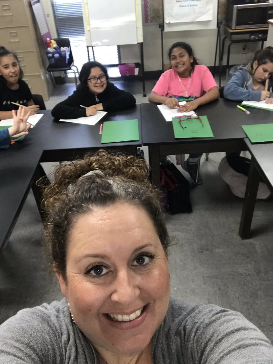 PhaedraJackson's tweet photo. Had so much fun today spending time solving math problems with some former students during our Genius Hour!  #formerfourthgraders #fifthgrademathisfun @BarrettElemCISD https://t.co/uZa3C7E5Jb