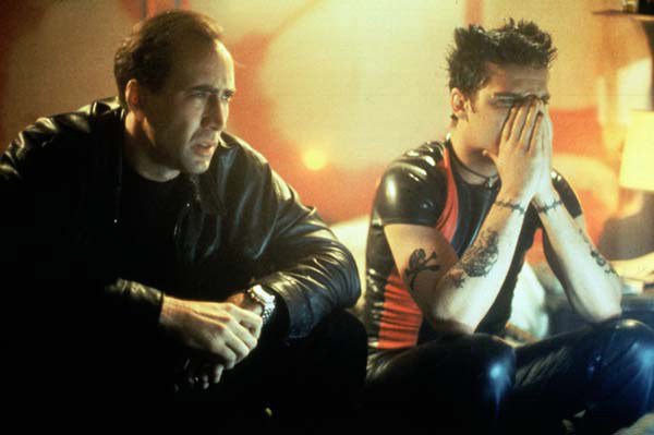 Blogthewalking1's tweet photo. 8 MM Red light crime
Directed by: #JoelSchumacher
Performers: #NicolasCage, #JoaquinPhoenix, #JamesGandolfini, Catherine Keener, Chris Bauer.
Great film with unique atmospheres played by magnificent actors. https://t.co/I650seKqrD