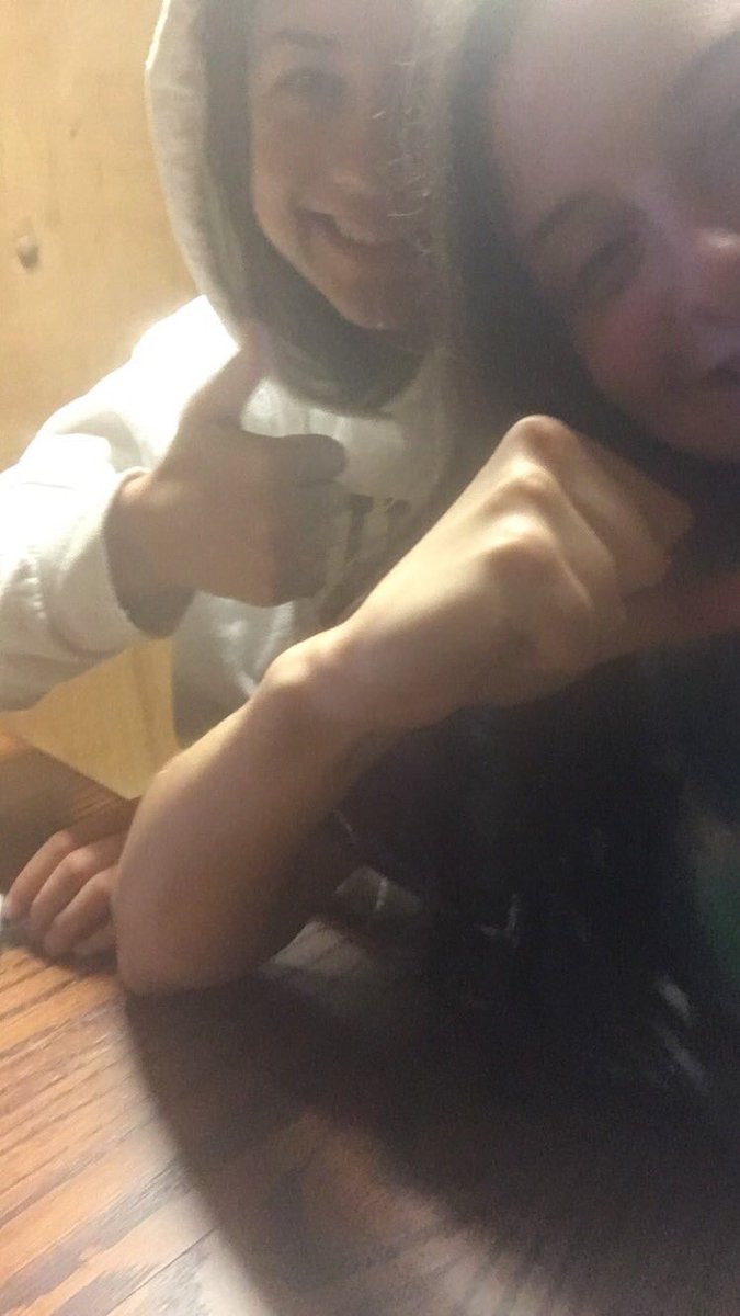 kairaschafrick's tweet photo. happy mf birthday to the OG homie @emilybasila i love you and miss you so much i hope 19 is the best year yet (i hear canada is very fun this time of year)ππ #baeaeae #squad5ever https://t.co/yrlIppIGiI