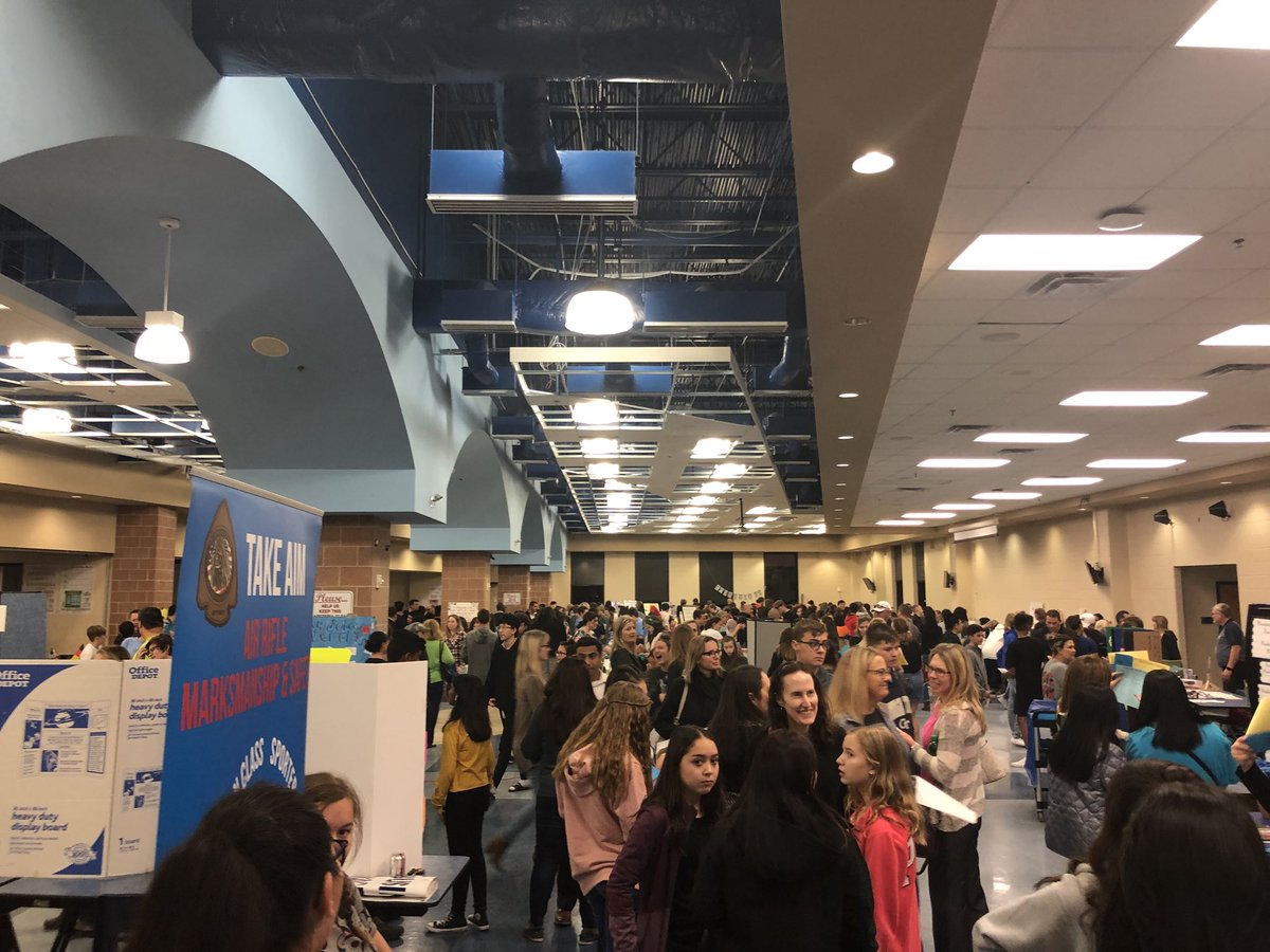 MrRenoAHISD's tweet photo. Future Jags on the hilltop for the CTJ Course Fair! https://t.co/2qmeJV1T9V