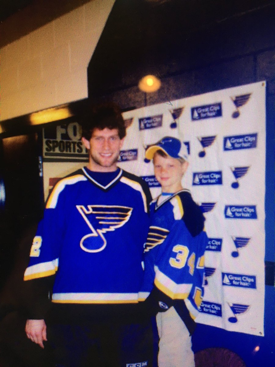 andystrickland's tweet photo. A 9-year old Trent Frederic having picture taken with David Backes. Good chance the two are on the same line tomorrow when Frederic makes his #NHL debut with the #NHLBruins. #stlblues https://t.co/PBduADuo4Q