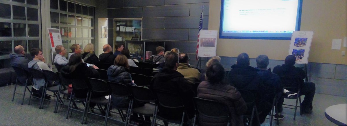 OATCRoadrunners's tweet image. What&apos;s the best way to warm up a cold windy night? With last years @SkillsUSA kick off song (youtu.be/Htu3va7yDMg) at our 3rd quarter Parent Meeting! Thank you to our parents for being flexible with our last week weather cancellation &amp;amp; braving the blustering winds tonight!