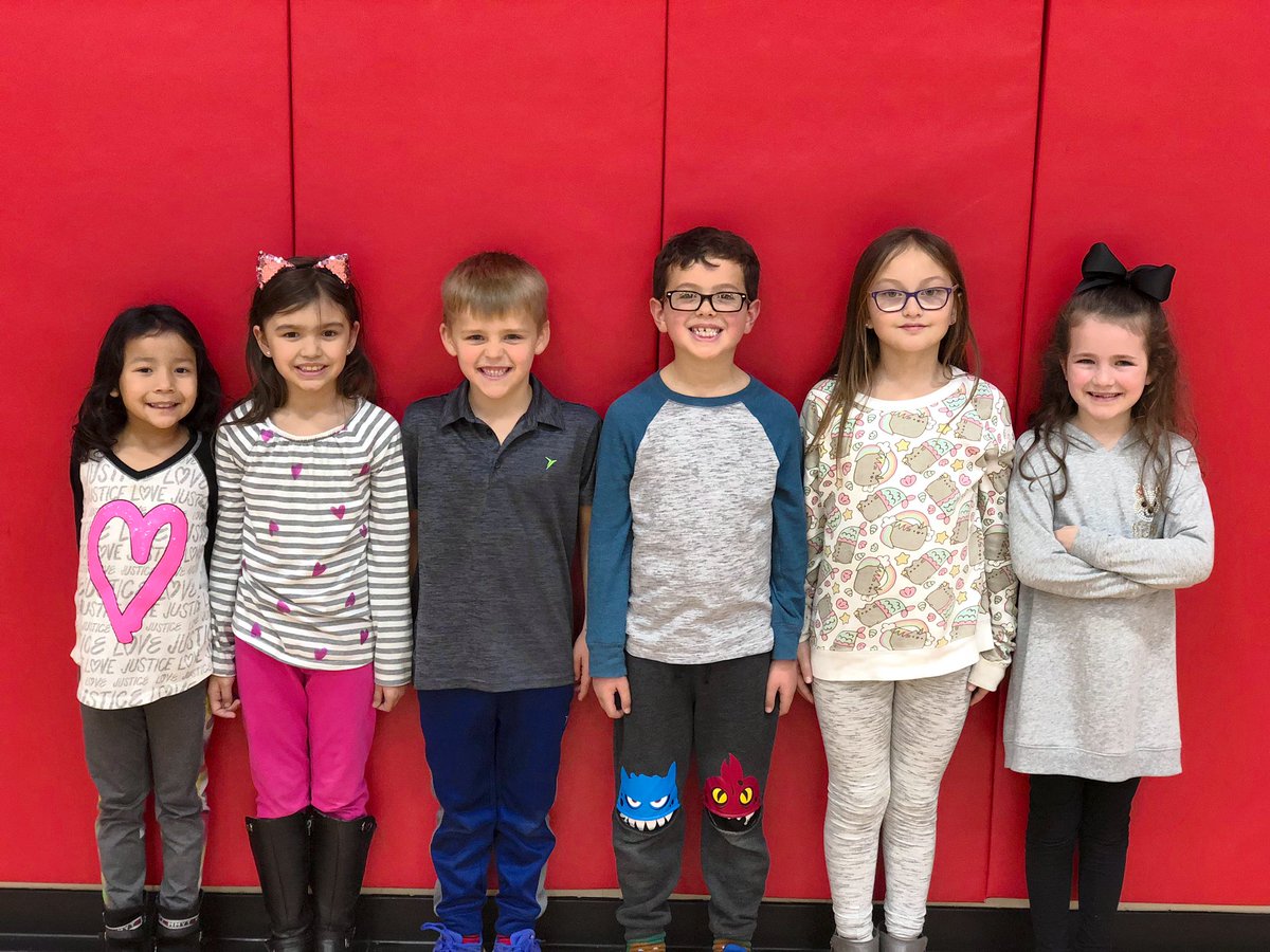 wchpe's tweet photo. 2nd Grade Hockey Tournament Champions. @principalwch https://t.co/NbOIO7GLFX