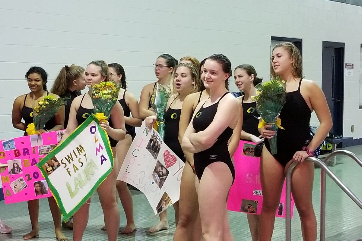 OLMA_NJ's tweet photo. OLMA SWIMMING celebrated its seniors tonight! Congratulations to all. You ROCK and will be missed! #SISTERHOOD #OLMASWIM @OLMAathletics @OLMANJPRIDE #Classof2019 https://t.co/vIxIEC5oCk