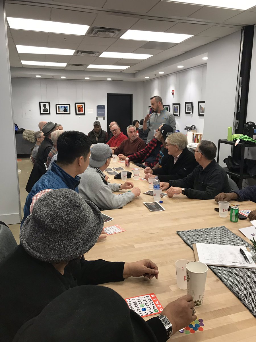 iii_spalding's tweet photo. Mid Atlantic @LEAGUEatATT had SO much fun eating lunch and playing bingo w/ older LGBTQA adults at @TheDCCenter. Cannot wait to do it again! #giveback #volunteering #att https://t.co/r44cQSzn5V
