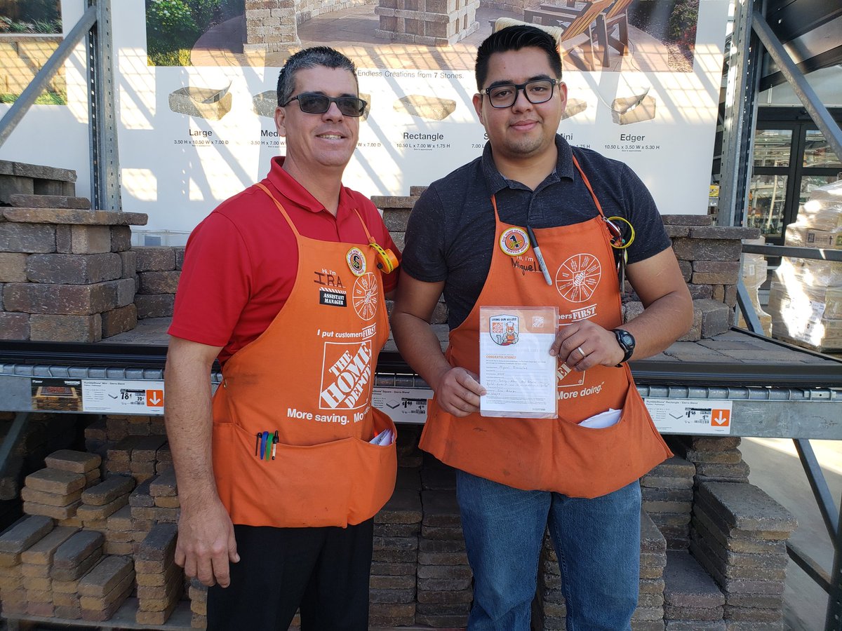 THD_Ira's tweet photo. Recognizing Miguel our Garden Supervisor for his Entrepreneurial Spirit. Great job Miguel! #GO455 #D287BiggerFasterStronger https://t.co/MVIMCqAnBg