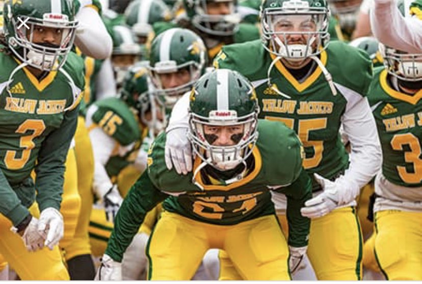 Daytonporter4's tweet photo. Iβd like to announce that I have committed to playing football for BHSU. #FearTheSting #BHSUFootball @Coach_Jay_Smith https://t.co/e3VAspThg6