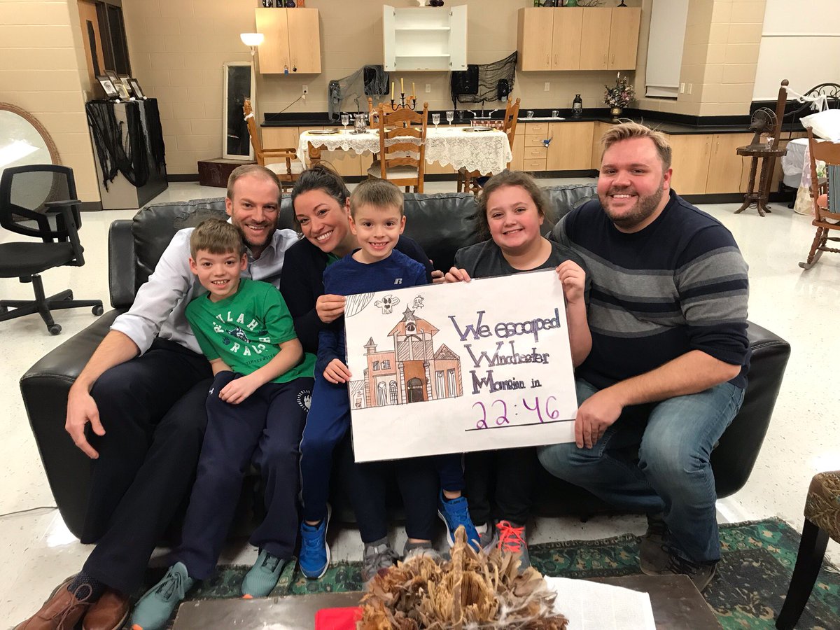 MrsReidBEU's tweet photo. Week #2 Monday Results:
2 out of 4 groups broke out!!!

#WinchesterMansion #5thGrade @BeulahRalphElem @jstarke9 @Ms_Pattonbeu @MsJenBrownBEU @QImler https://t.co/03Vqb74bWb