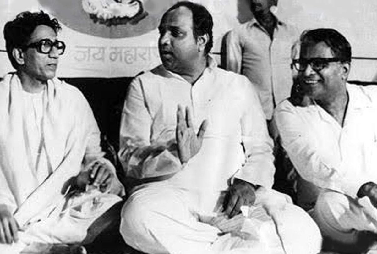 With Bal Thackeray and Sharad Pawar. Image: Facebook/George Fernandes With Bal Thackeray and Sharad Pawar. Image: Facebook/George Fernandes