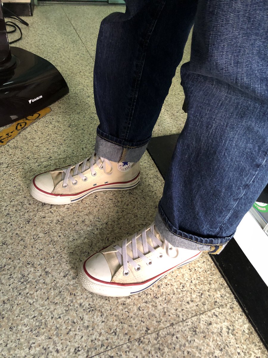 コンバース女子