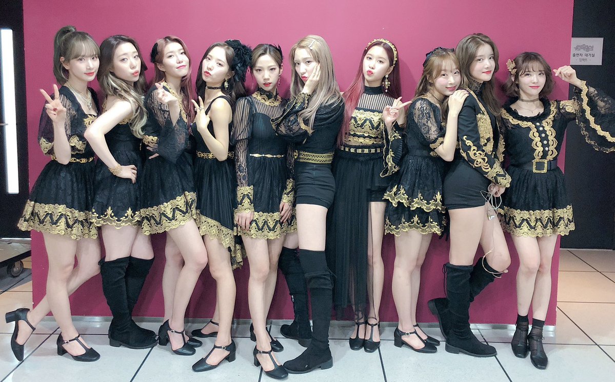 𝗕𝗹𝗶𝗻𝗴 𝗦𝘁𝗮𝗿 Wjsn La La Love 2nd Week Outfits 2 Music Bank Music Core 1901 Inkigayo Wjsnoutfits 오늘의우주복 우주소녀 T Co Tlwfmumssy Twitter