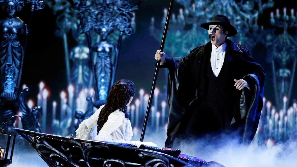 KorfezHaberi's tweet photo. ‘Operanın Hayaleti’ #Dubai’ye geliyor
#ThePhantomtheOpera
https://t.co/XKIlbesTUq https://t.co/wNTKkrXIJm