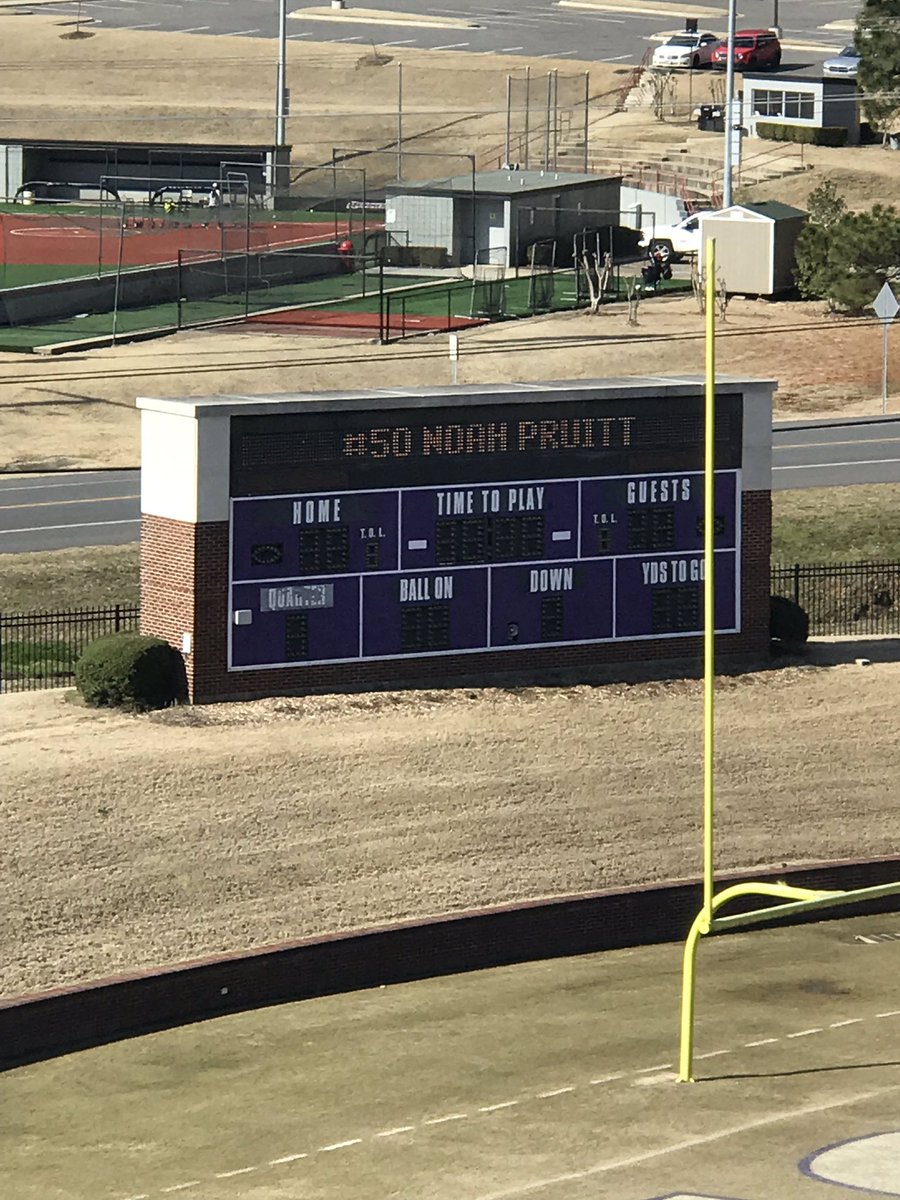 noahpruitt2's tweet photo. Blessed to receive my first offer from @OuachitaFB!! Good tigers!!! https://t.co/gApYhyXqgg