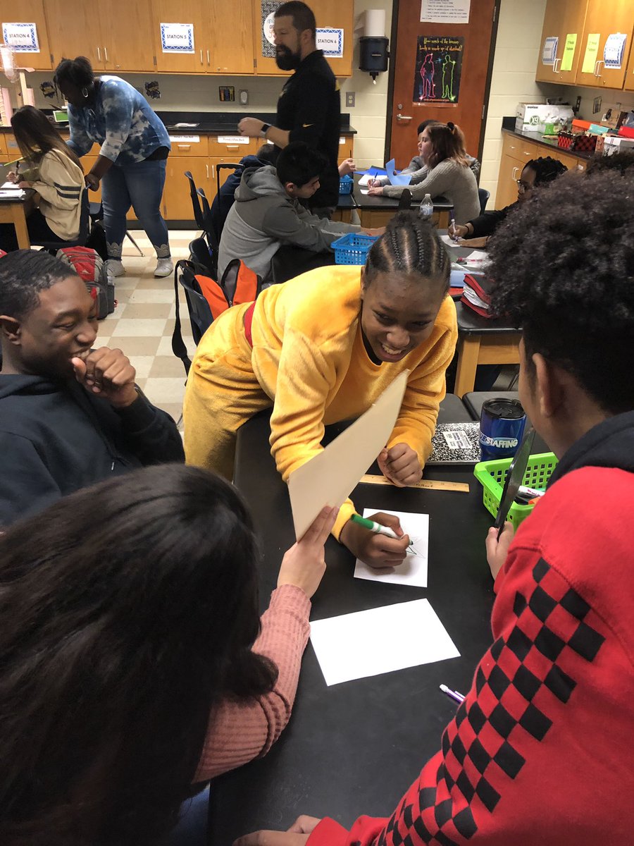 acubbs's tweet photo. Our 8th graders explored the properties of plane mirrors while completing a fun and challenging tracing activity. @BarberMSBraves @CobbSchools @STEMcobb https://t.co/H901zTozLi