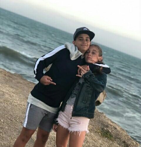 Marttu_2004's tweet photo. 😱😱 como me gustaría estar en el lugar de Pili 😭😥 Juli el amor de mi vida😍❤ @Twi5terOficial los Amoo https://t.co/jxvuQsfYTS