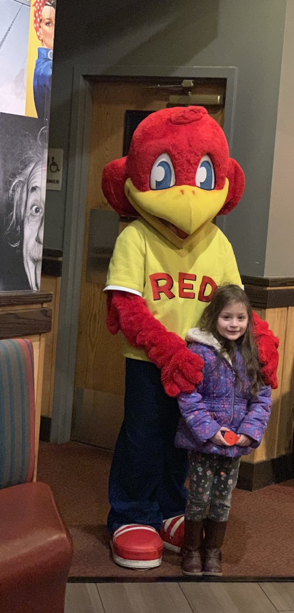 wertz_cory's tweet image. Today we celebrated #LVRGFunAF @RedHershey Red met some new friends and made a couple laps through the restaurant. He had a great time with his Hershey crew. True definition of #BottomlessFun #NationalFunAtWorkDay @HRATYOURSERVICE @tjaLVRG @kellzitc