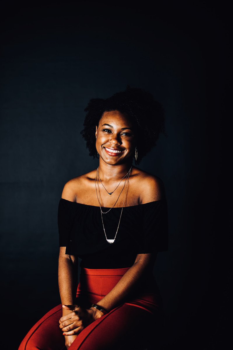 BoydShotImages's tweet image. ARE YOU TIRED OF GENERIC GRADUATION SHOTS?! GET A BOYDSHOT 🎓📷 #BoydShotImages #Graduation