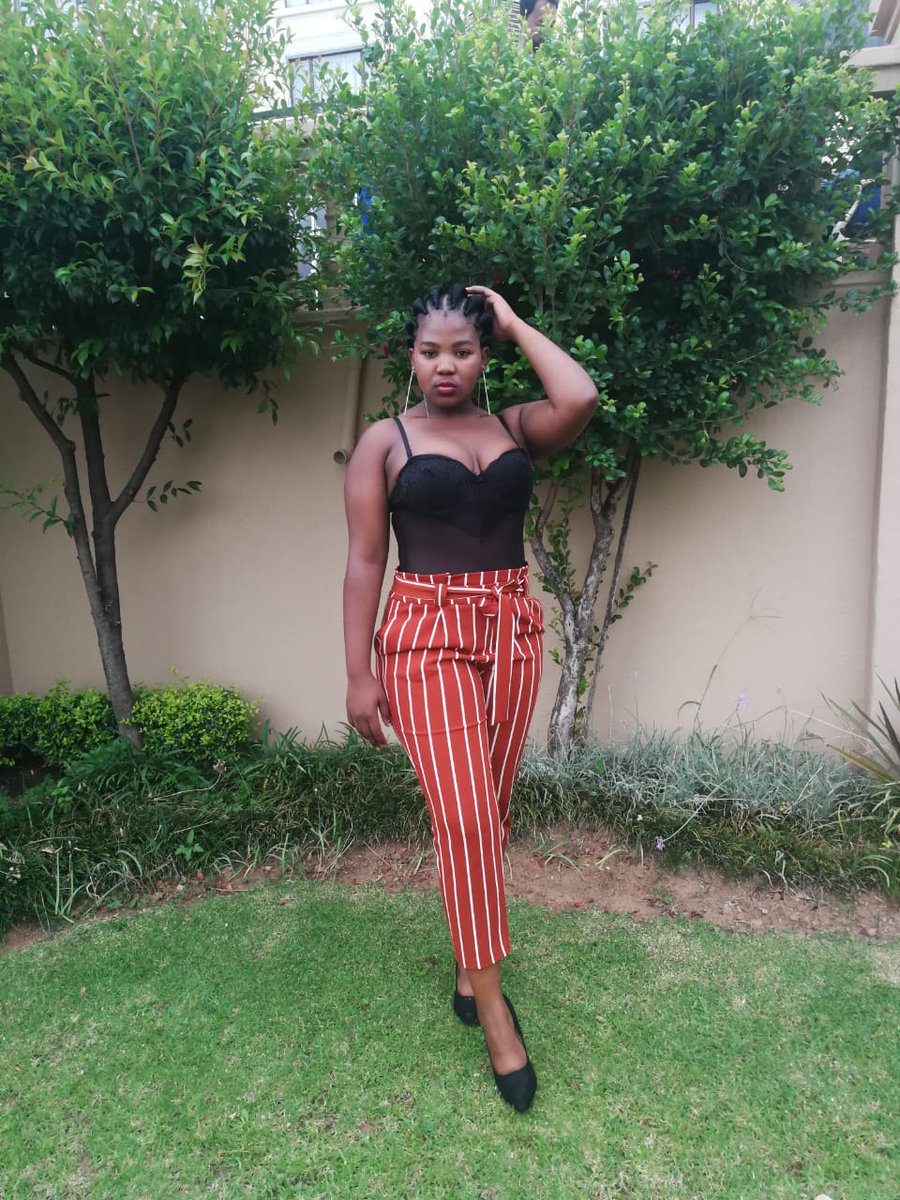 Tshego_2601's tweet photo. 🎉🥂✨ https://t.co/m4RsUALSCo