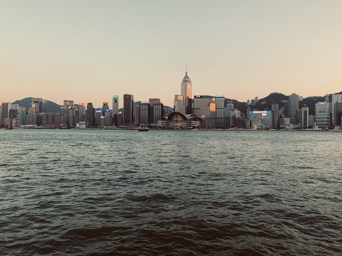 ChrisbbLau's tweet photo. #ShotOniPhone https://t.co/9BcTPfudg3