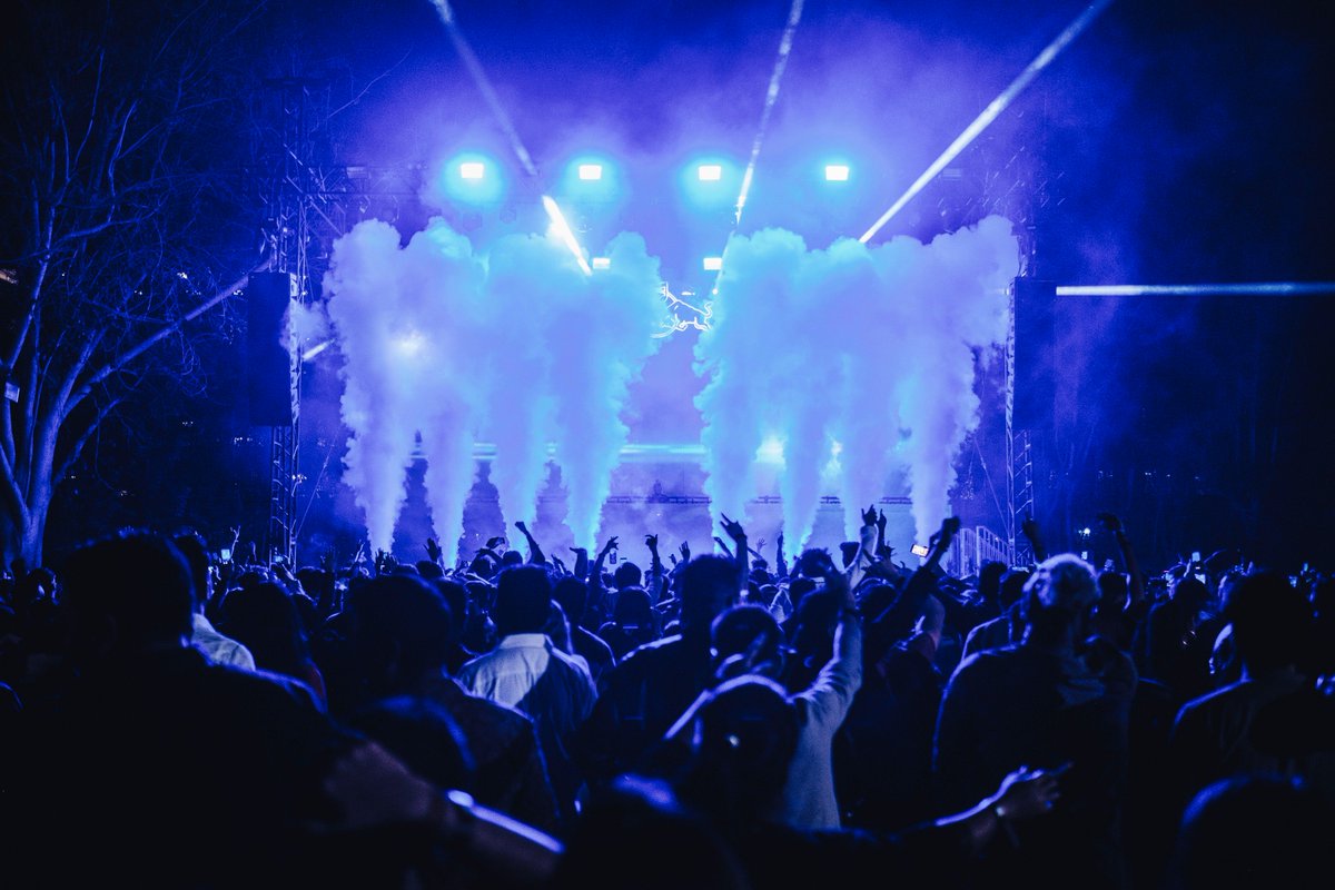 eclipseDubai's tweet photo. Stage FX supplied #flames and #co2jets for @RedBullUAE Music’s event with @NUCLEYA for his album launch party last weekend.
@JumeirahCH #RedBullMusic #Nucleya #TotaMyna #AlbumLaunch #MusicEvents #EDM #SFX #SpecialEffects #MagicFX #StageFlame #StageFX #eclipsedxb
📸: Waleed Shah https://t.co/nDZYLgdKIo