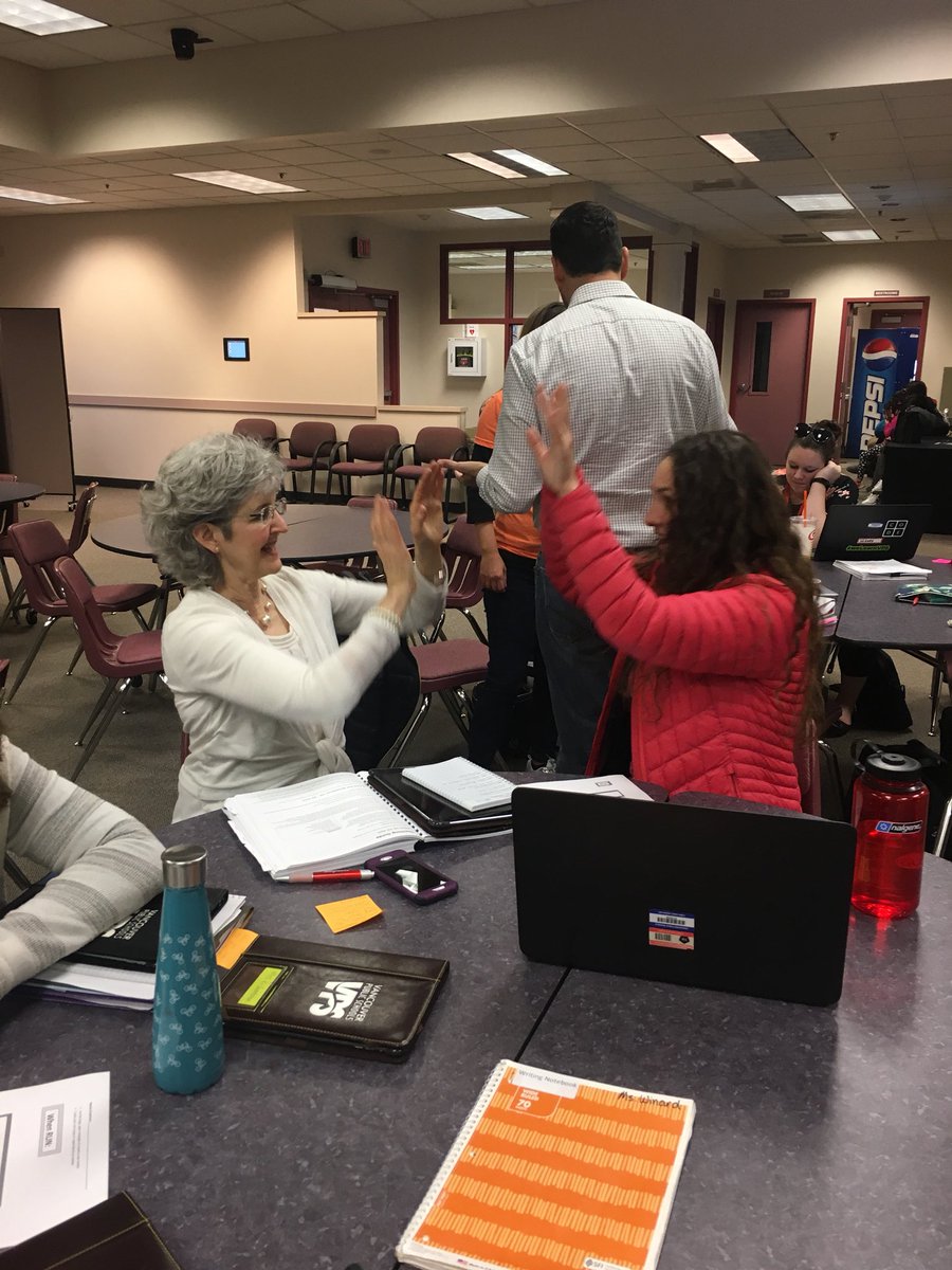 Byrne_VPS's tweet image. Great evening spent with our @VancouverSD coding pilot teachers &amp;amp; TLs discussing computational thinking integration throughout the curriculum. Can’t wait to see what they create with their new picture books! #VPSSuccess #weLearnVPS @GilSciKahuna @ErichaAnderson @WayneITF