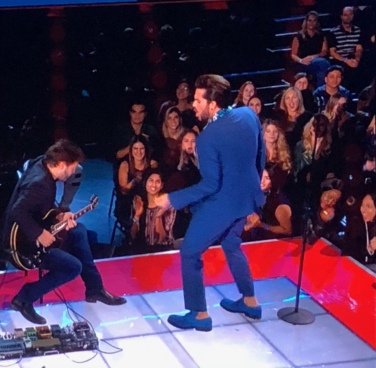dianik_bg's tweet photo. @adamlambert Happy birthday! 
🥳🎁🎈🎉🎊🎂  
I 💖u #TMTTM #Glamberts #ElvisAllStarTribute #HappyBirthdayAdamLambert #AdamLambert https://t.co/KFHMRL2VQb