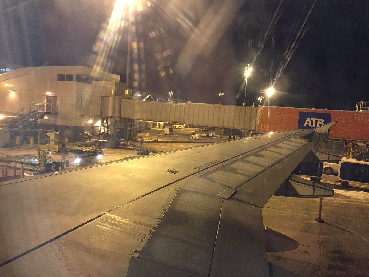 AaronStreck's tweet photo. Finally! #yyz bound ✈️ #longdelay #wheelsup #ONstorm #snowTO https://t.co/sbRB2LcduB