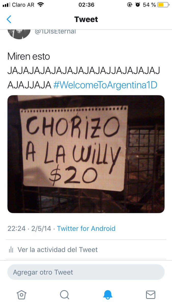 1DIsEternal's tweet photo. Best recuerdo ever https://t.co/iJM6YZjY2f