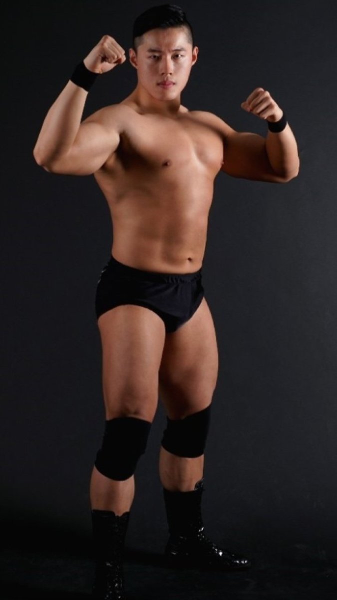 れいんぼーまん No Twitter プロレスラーは筋肉バキバキよりも筋肉の上に脂肪が乗った感じの方がエロく感じますww れいんぼーまん No Twitter プロレスラーは筋肉バキバキよりも筋肉の上に脂肪が乗った感じの方がエロく感じますww