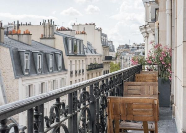 BlogPrestigious's tweet photo. Top 3 Romantic week end destinations in Europe and what to do: our couples guide to Paris, London & Barcelona: https://t.co/ptbhWaRjXR #london #barcelona #paris #CoupleGoals #romantictravel #cityguide #travelfortwo #getaway #romanticgetaxay #Europe https://t.co/b9PhEVUCze